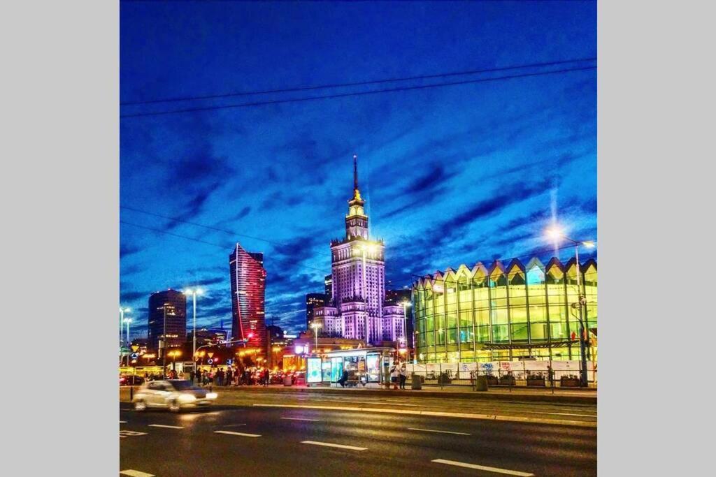 W Samym Centrum Na Grzybowskiej Warsawa Bagian luar foto